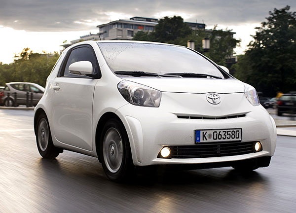 Unikátní Toyota iQ má již svou cenu v České republice!