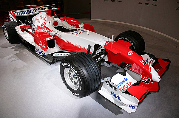 Stáj Panasonic Toyota Racing si v roce 2007 připsala ve formuli 1 první prvenství