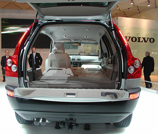 Rok 2003 byl pro Volvo úspěšný i v ČR: prodej dosáhl 1 044 vozidel