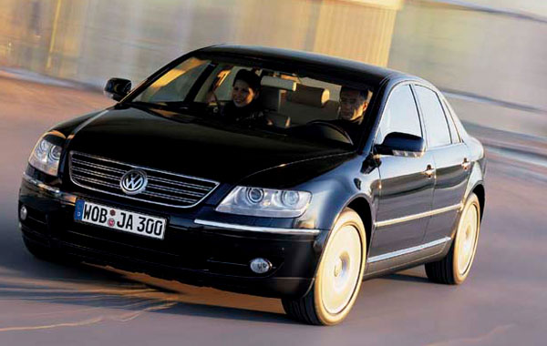 Volkswagen V10 TDI = Engine of the Year 2004