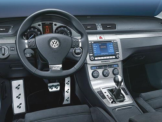 Volkswagen Passat R36 – nejsportovnější Passat všech dob
