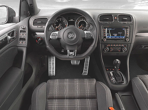 Nový sportovní Volkswagen Golf GTD představen na veletrhu AMI v Lipsku Nový sportovní Volkswagen Golf GTD představen na veletrhu AMI v Lipsku