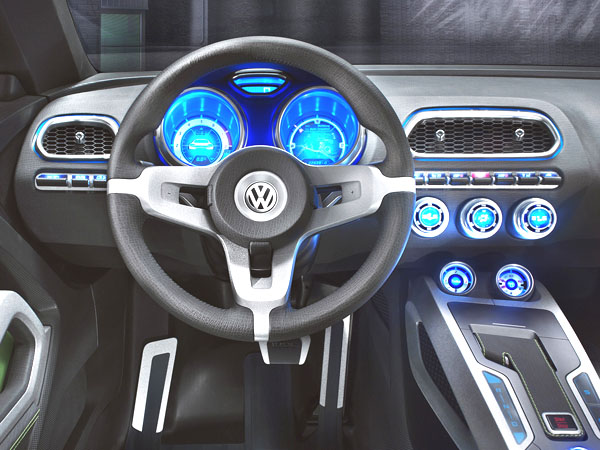 Právě představovaný koncept Volkswagen Iroc