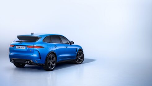 Jaguar oslavuje 90 let inovací speciální edicí modelu F-Pace