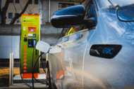 Autoperiskop.cz  – Výjimečný pohled na auta - V EU je už přes milion veřejných dobíječek pro elektromobily, Česko drží krok