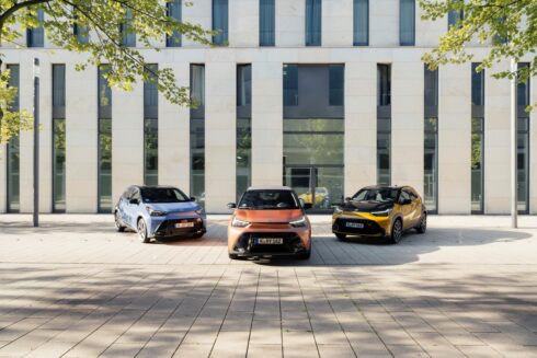 Autoperiskop.cz  – Výjimečný pohled na auta - Předprodej hybridní Toyoty Aygo X začíná. Jaké jsou české ceny?