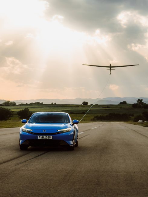 Autoperiskop.cz  – Výjimečný pohled na auta - Honda Prelude se vrací. Legendární kupé mění benzin za hybrid, emoce ale zůstávají
