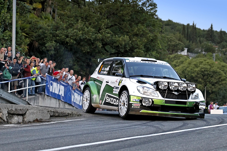 Tovární tým ŠKODA Motorsport s Fabia Super 2000 zažil mimořádně úspěšný rallyový víkend