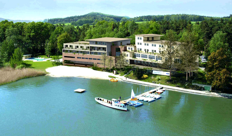 Hotel Port u Máchova jezera zná termín znovuotevřen a zahájí provoz pro veřejnost 1.července 2012 Hotel Port u Máchova jezera zná termín znovuotevřen a zahájí provoz pro veřejnost 1.července 2012