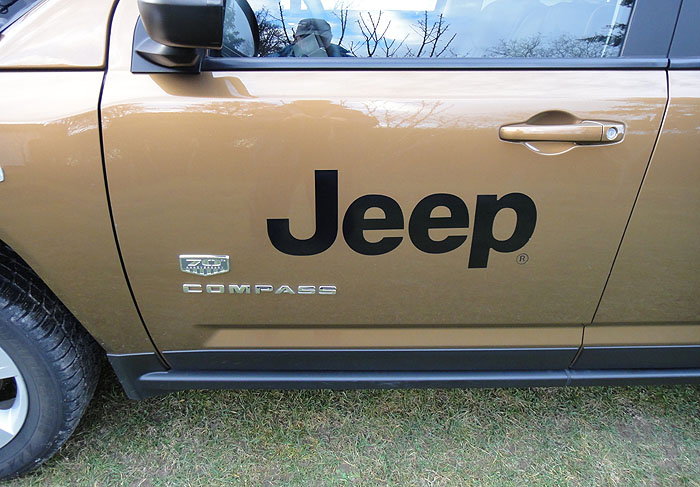 Jeep Compass limitované edice Anniversary 4x4 k výročí 70 let značky v testu redakce