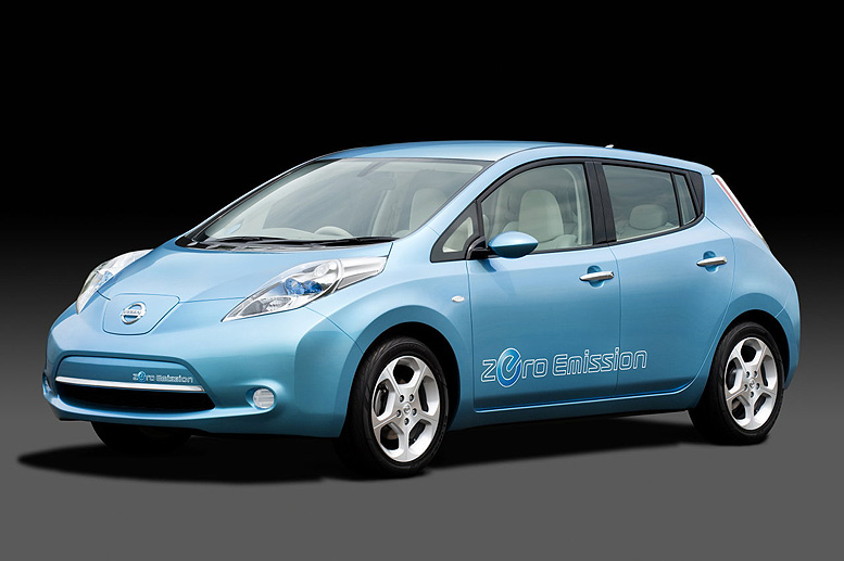 Komplexní plán společnosti Nissan na rozšiřování elektromobilů v roce 2012