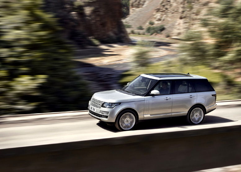Společnost Land Rover odhalila na pařížském autosalonu další novinky