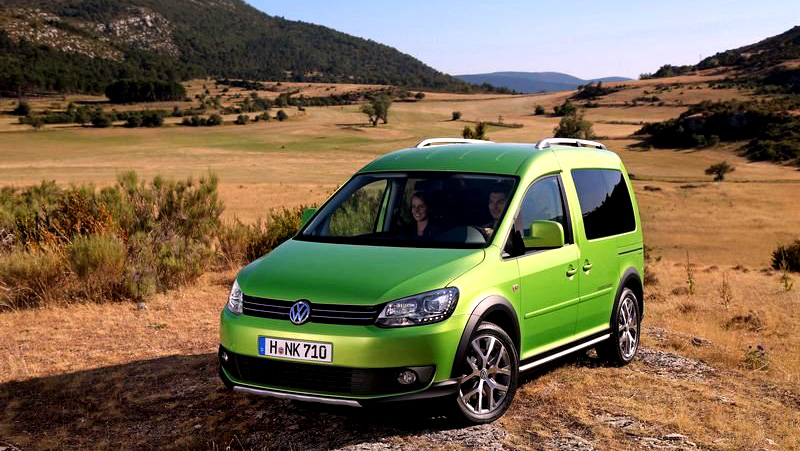 Nový Volkswagen Cross Caddy rozšíří od jara 2013 paletu úspěšných modelů Cross