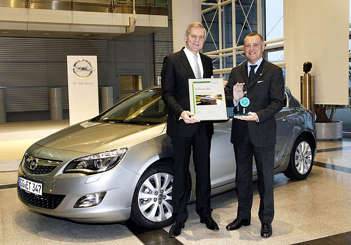 „DEKRA Mängelreport 2012“: Opel Astra a Opel Insignia na špičce hodnocení kvality