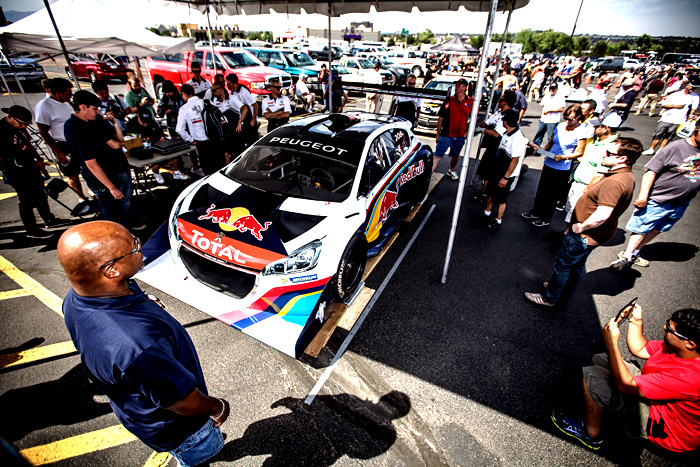 Sébastien Loeb s vozem 208 T16 Pikes Peak dosáhl včera na kvalifikačních jízdách na dolní části trati nejlepší výsledek