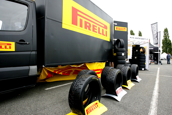 Pneumatiky Pirelli na Rally Bohemia opět vítězí – i na 18“ pneumatikách Pneumatiky Pirelli na Rally Bohemia opět vítězí – i na 18“ pneumatikách
