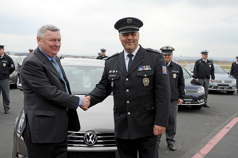 Z Ostravy se rozjely nové policejní Passaty