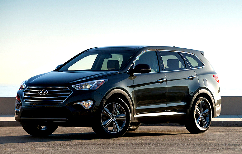 Hyundai představil na autosalonu v Los Angeles prodloužené Santa Fe a koncept kabrioletu Veloster