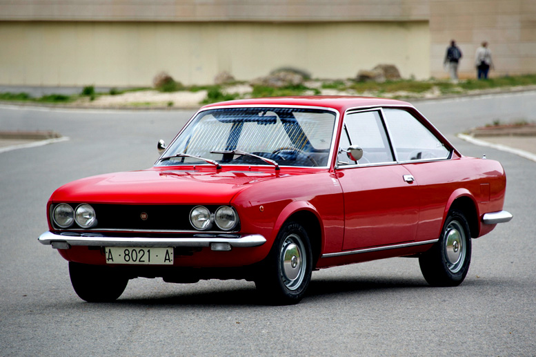 SEAT se v letošním roce postavil na start podniku Silvretta Classic s modelem SEAT 124 Sport Coupé 1600 z roku 1972