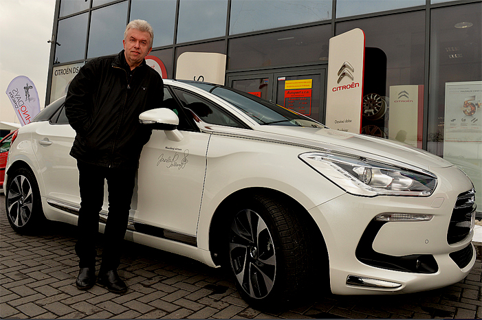 Jaroslav Svěcený a jeho nový vůz Citroën DS5