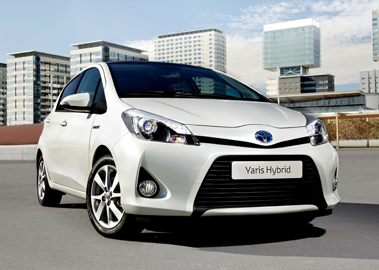 Toyota oznámila revoluční cenu modelu Toyota Yaris Hybrid 