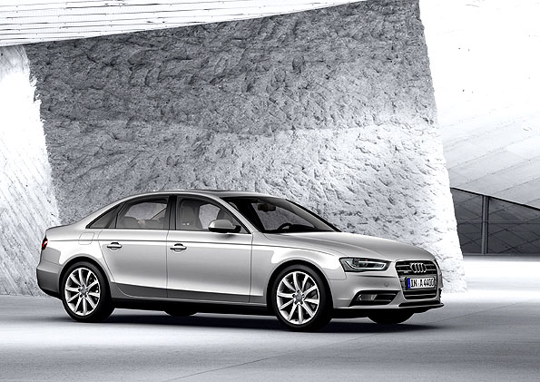 Audi představuje modernizovanou a ještě atraktivnější modelovou řadu A4