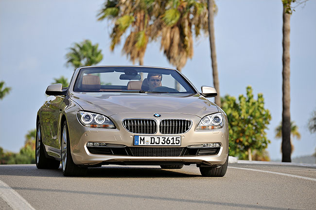 Stručně o novém luxusním 2+2místném BMW řady 6 Cabrio