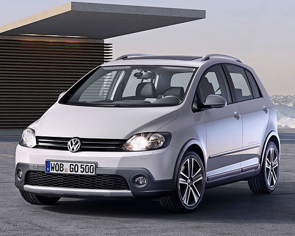 Na Ženevském autosalonu Volkswagen ve světové premiéře představil nové provedení modelu CrossGolf