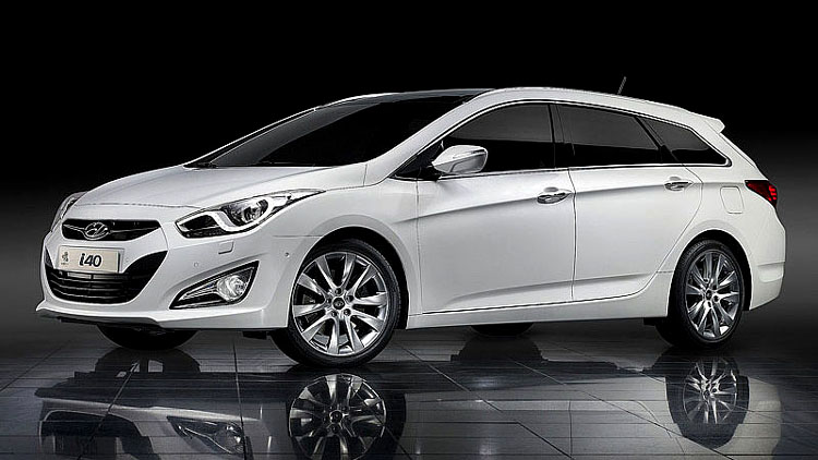 Prodej štiky střední třídy - modelu Hyundai i40 ve verzi kombi v České republice zahájen