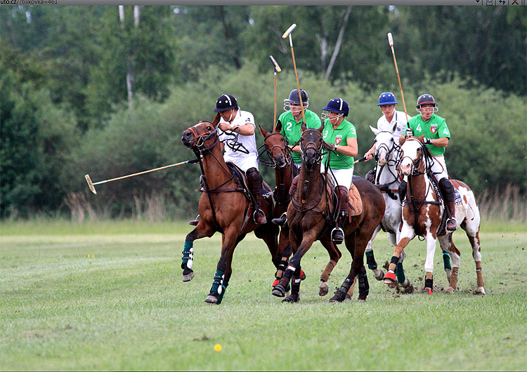 Historicky první zápas v pólu za účasti vozů Porsche: Kinský Memorial Polo Cup