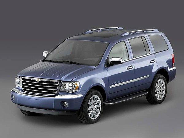 V Detroitu představen první SUV značky Chrysler: nový Chrysler Aspen