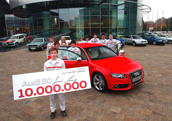 Audi slaví výrobní jubileum deseti milionů vozů střední třídy Audi A4 jejichž předchůdcem byla Audi 80