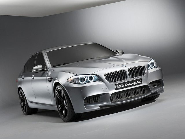 Jízda v ideální stopě: BMW Concept M5