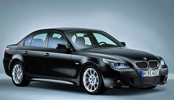 BMW řady 5 se sportovním paketem M pro sedany a pro modely typu touring.