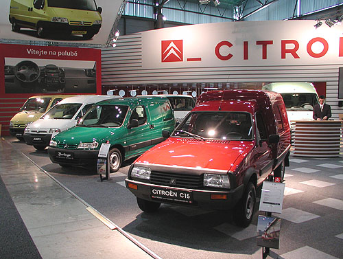 Citroen na autosalonu užitkových a nákladních automobilů Autotec 2002
