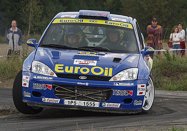 Rallye Příbram v neděli skončila vítězstvím Vojtěcha na Peugeotu 206 WRC