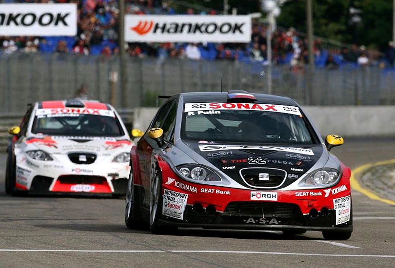 Petr Fulín průběžně druhý v poháru SEAT Leon Supercopa!