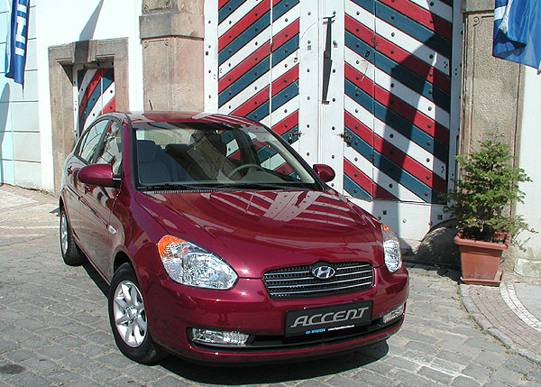 Hyundai Accent - přichází tento měsíc na český trh v pořadí už šesté generaci