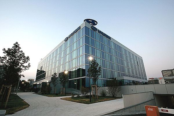 Otevřena nová evropská centrála Hyundai