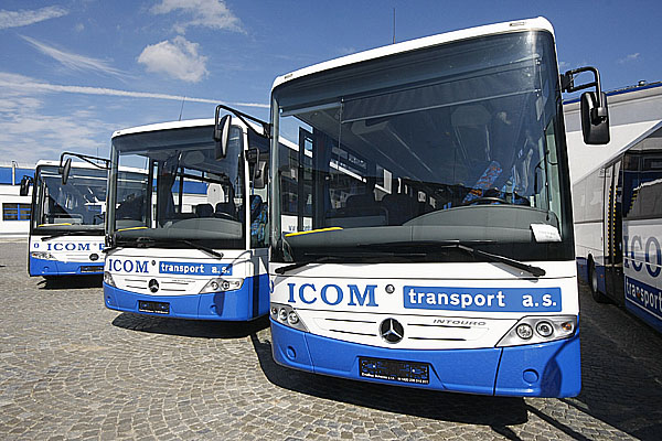 17. září uvedl ICOM transport do provozu první z nových autobusů Mercedes Benz Intouro.