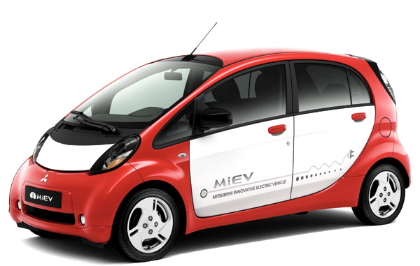 Premiéra evropské specifikace elektrického vozu Mitsubishi i-MiEV na autosalonu v Paříži
