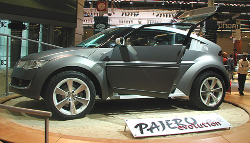 Mitsubishi Pajero slaví dvacet let a 2 100 000 vyrobených vozů