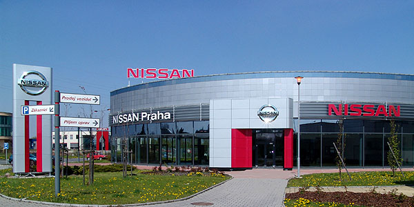 Nissan oznámil rekordní výsledky za fiskální rok 2003