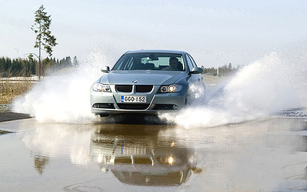 Ekologická pneumatika Nokian V hodnocená testem „Auto Bild“ jako „velmi doporučovaná“