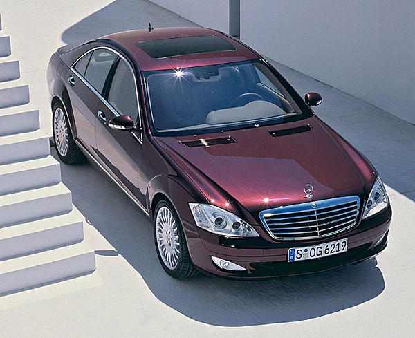 Nový luxusní Mercedes-Benz Třídy S podrobně