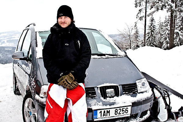 Snowboardista Michal Novotný uzavřel se značkou SEAT dvouletou smlouvu o spolupráci.