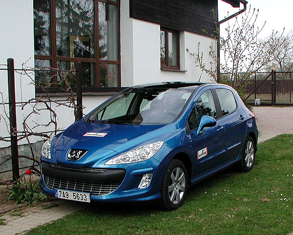 Pětidveřový elegantní Peugeot 308 v testu redakce