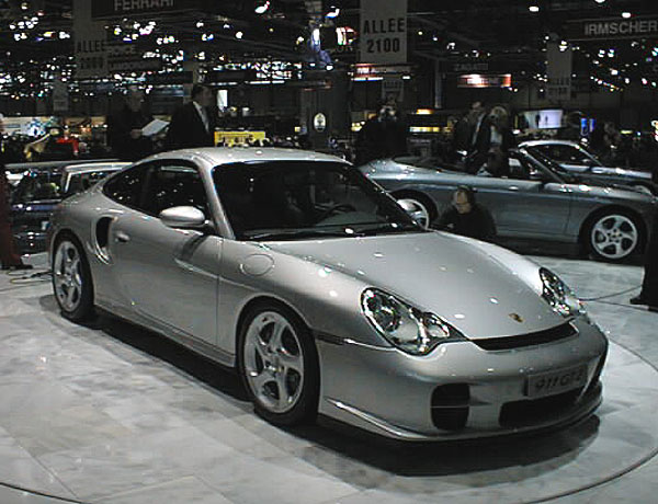 Ženeva 2001: sportovní automobily