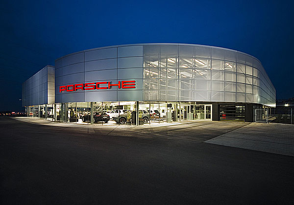 Praha má jedno z největších Porsche Center v celé střední Evropě