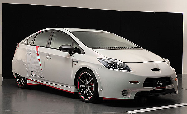Toyota představila speciální řadu “G” upravených sportovních vozů na autosalonu v Tokyu (15. - 17. ledna 2010)